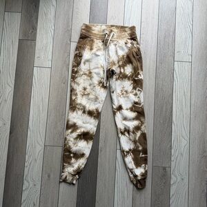 Lululemon Tie-Dye Joggers in Brown and White